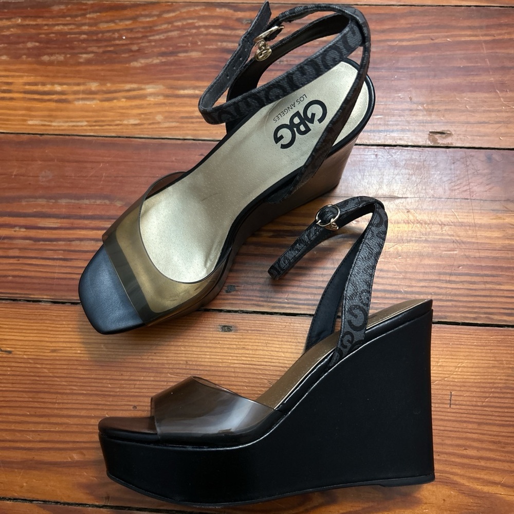 BCBG Black and Gold Wedge Sandals